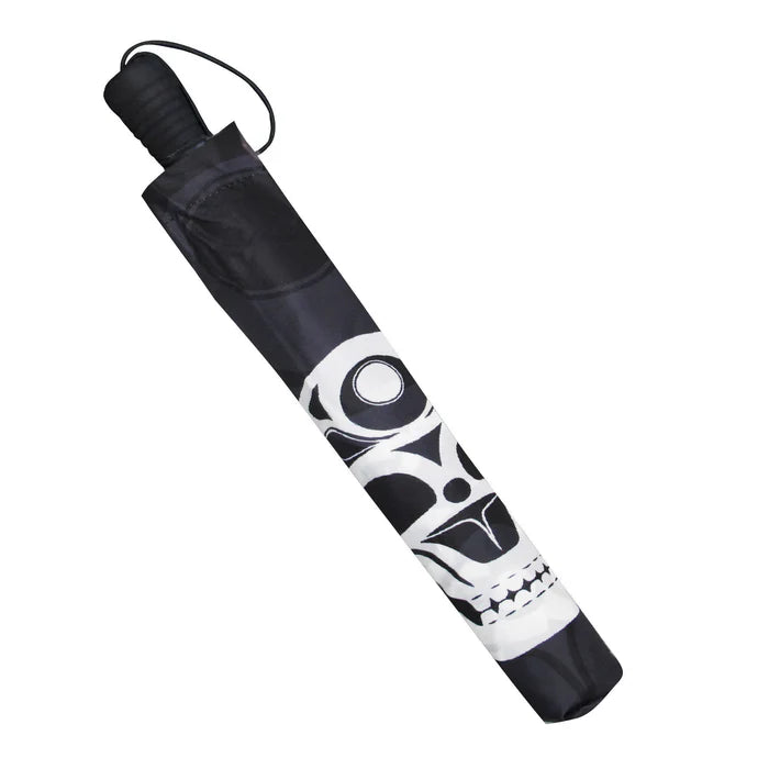Skull Collapsible Umbrella by James Johnson, Tlingit Ch’áak’ Dakl’aweidi